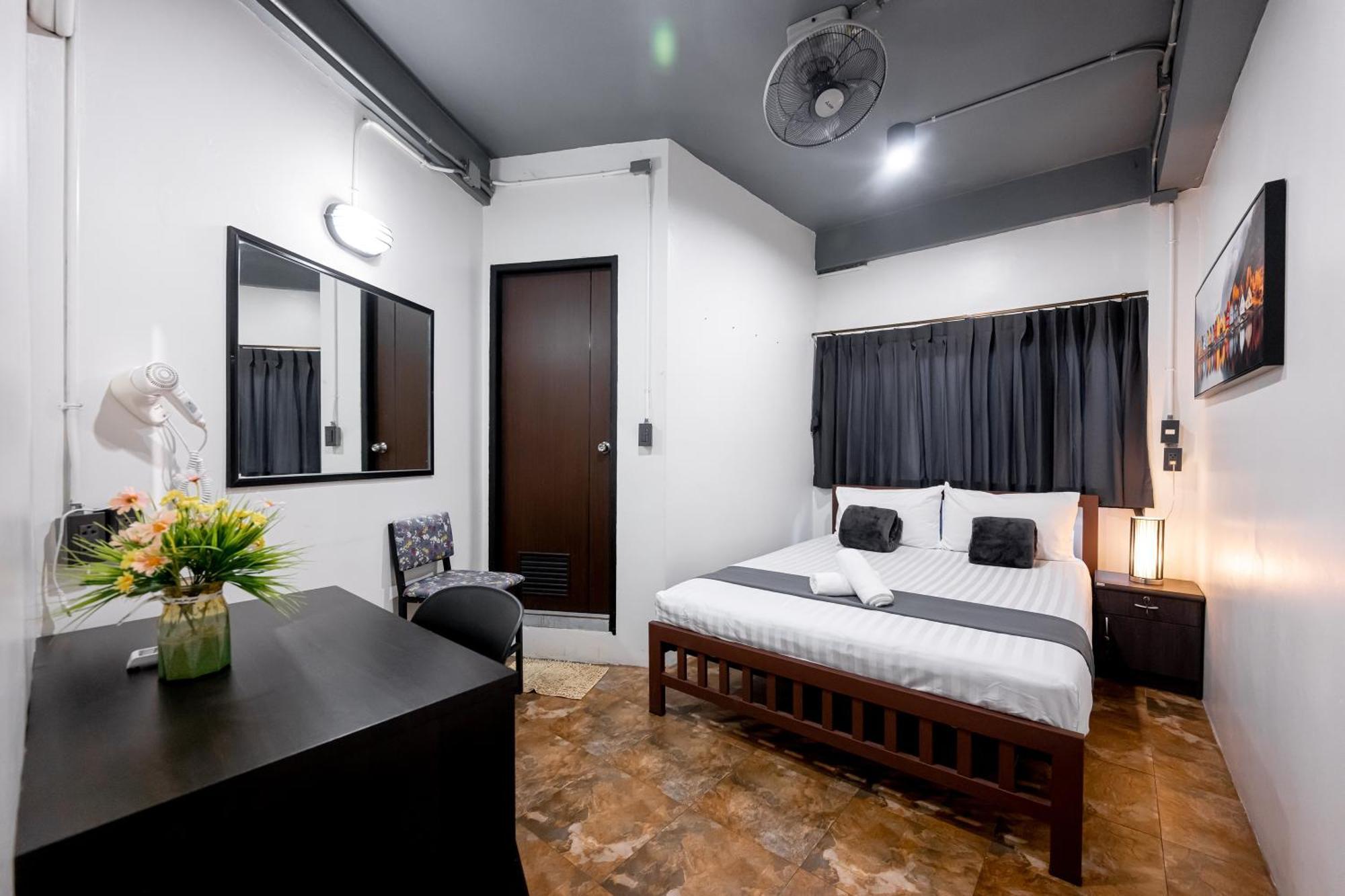 Vibes Hostel Bangkok Eksteriør billede