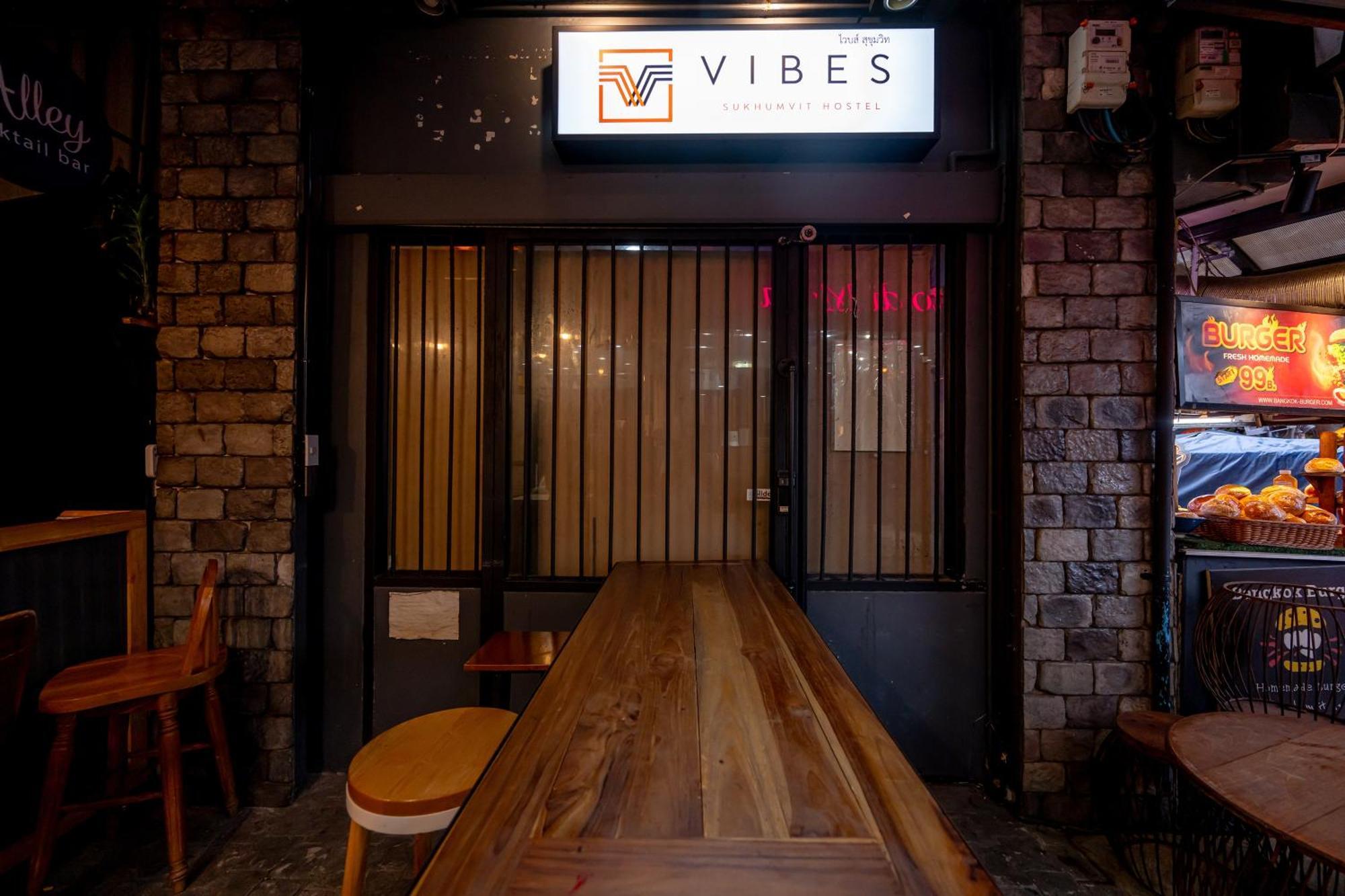 Vibes Hostel Bangkok Eksteriør billede