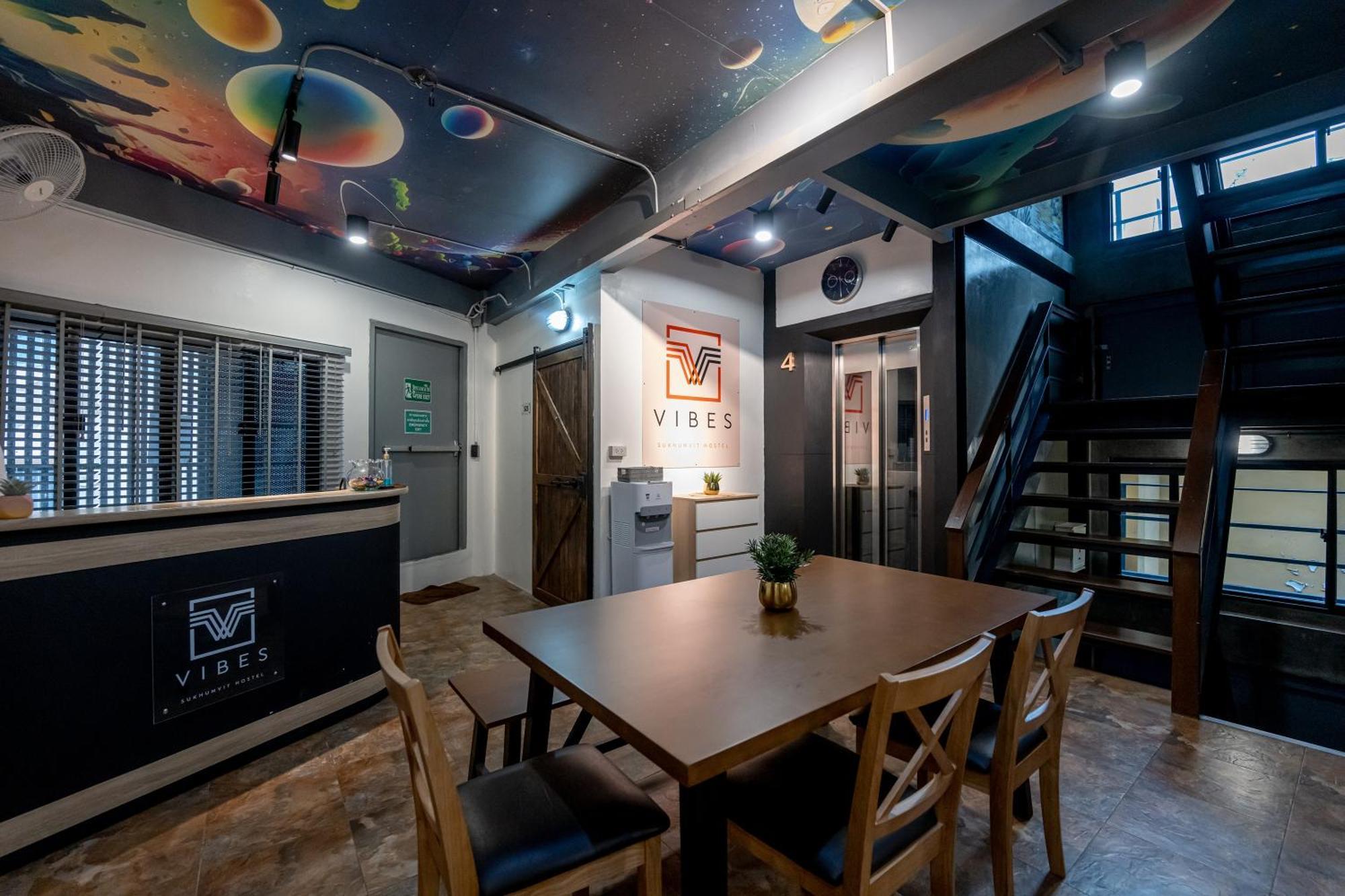 Vibes Hostel Bangkok Eksteriør billede